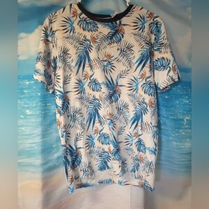 Free Planet Tropical‎ Floral Tshirt Women's Size Medium